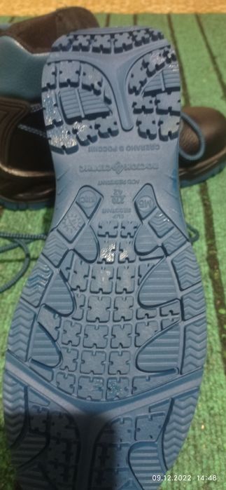 Спецобувь спецботинки рабочие