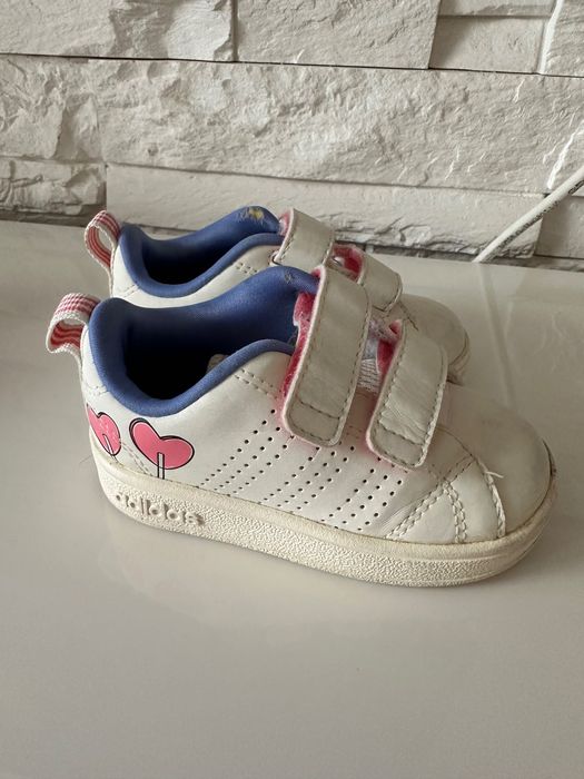 Детски маратонки Adidas и Mat Star