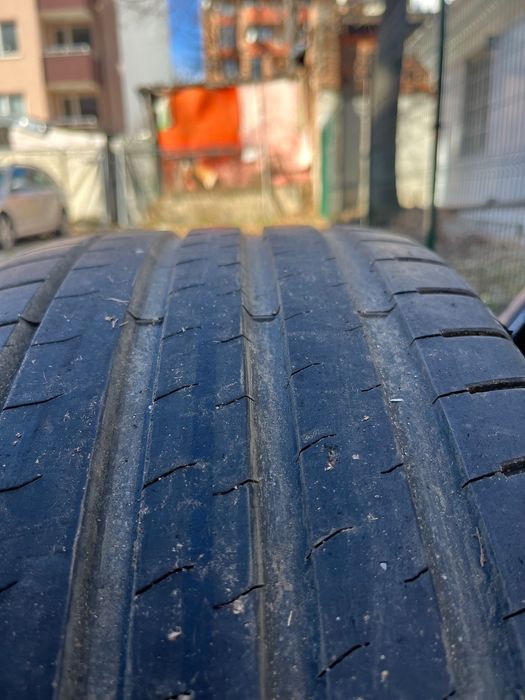 Летни гуми Bridgestone Potenza Sport 245 45 20 DOT2221 7мм грайфер