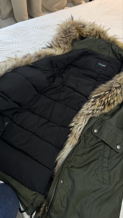 Продам парку в хорошем состояний