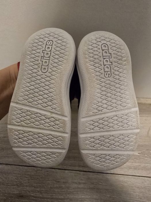 Детски кожени кецове Adidas