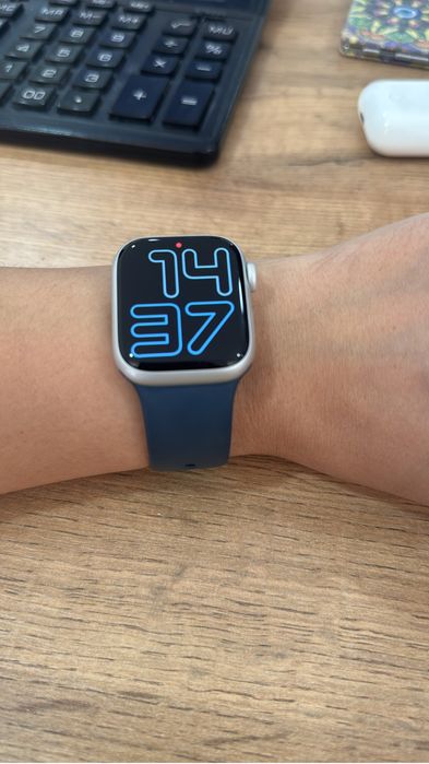 Продается apple watch 9