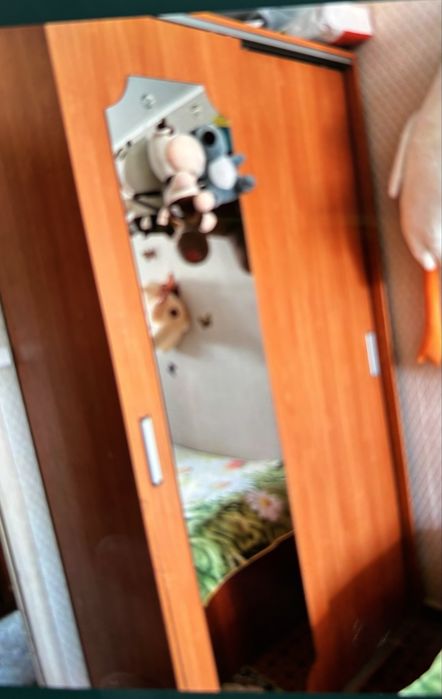 Продам шифонер большой вместительный