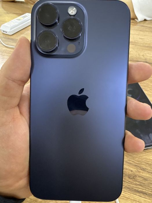 Apple iPhone 15 Pro Max