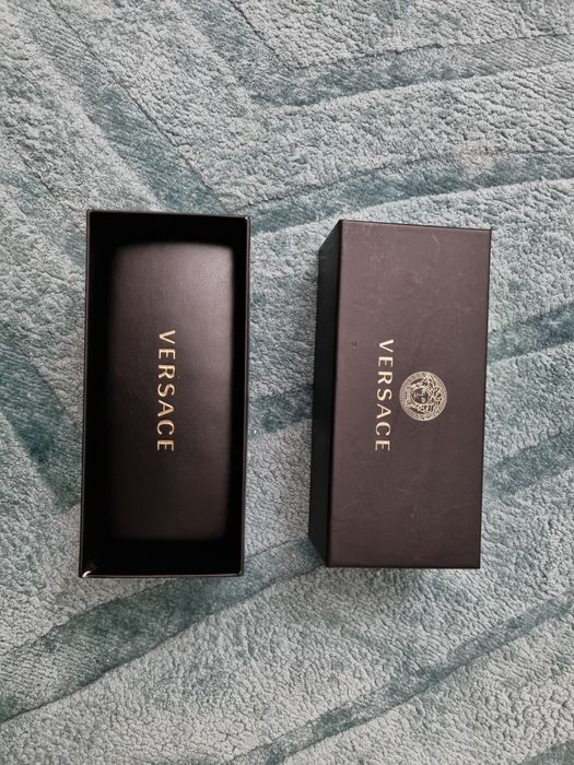 коробка от очков Versace