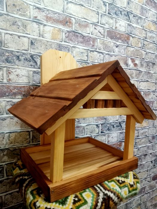 Кормушки  для  птиц, белок