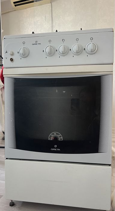 Продам газовую плиту