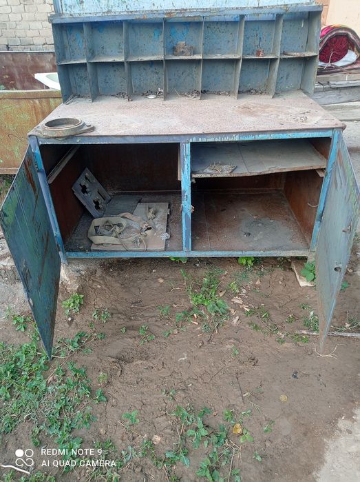 Темир шкаф холати яхши чиримаган