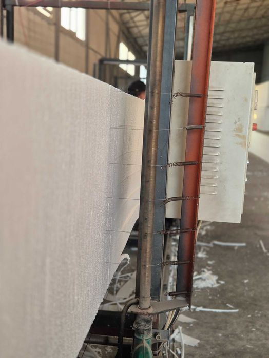 Пенопласт линия сотилади 6 метр полный автомат холати зор