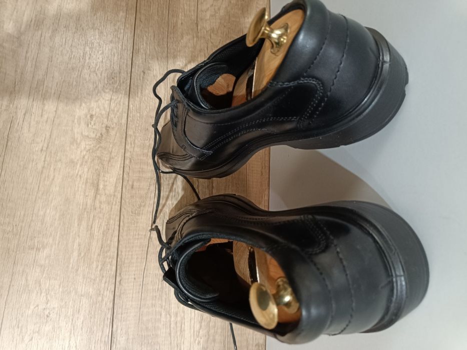 Pantofi Ecco negrii