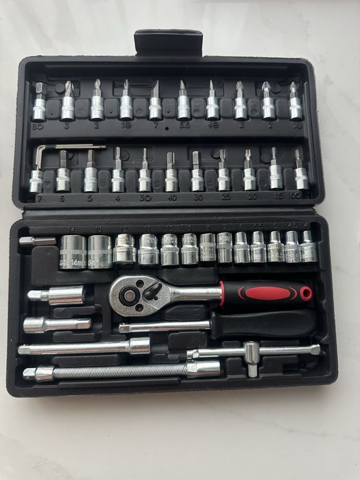 Set de 46 de piese, set de scule
