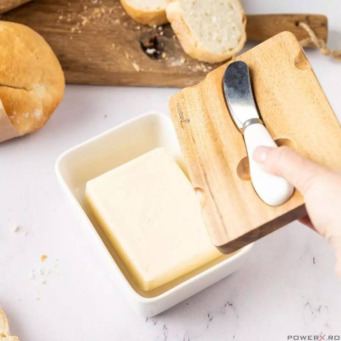 Untiera din ceramica, alba, cu capac din lemn de salcam si cutit,