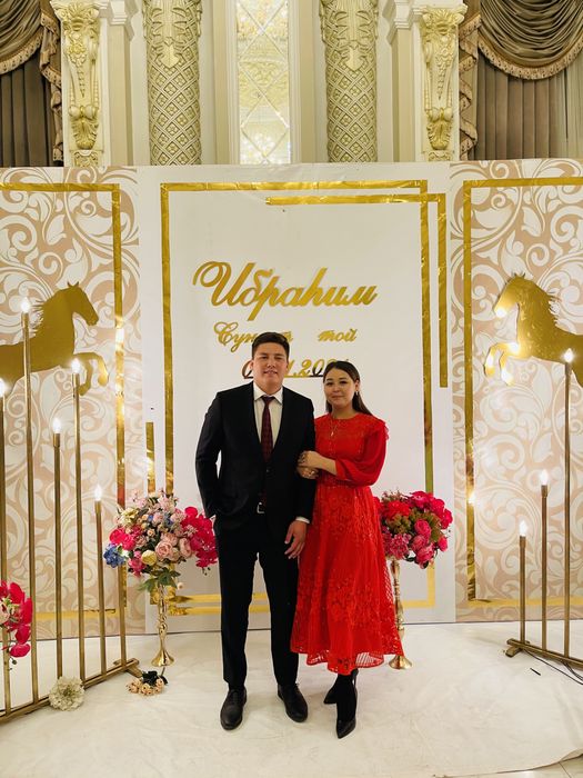 Продам платья за 20 тыс