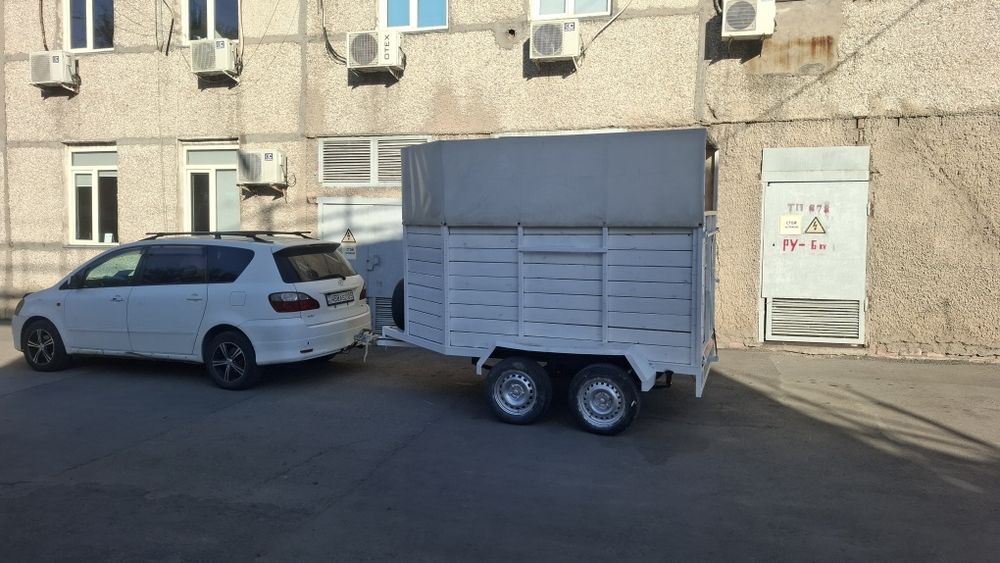 Коневозка двух осьная