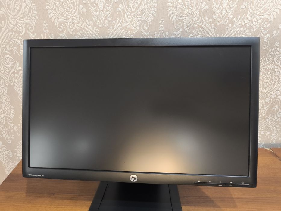 Монитор HP Compaq LA2306x Full HD