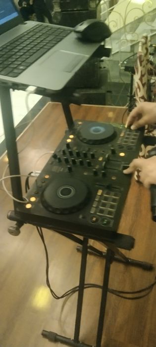 Tuy xizmatlari ucun DJ