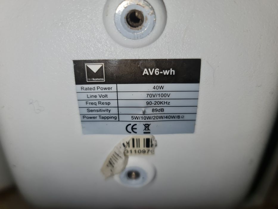 4 boxe AV6-WH in perfecta stare