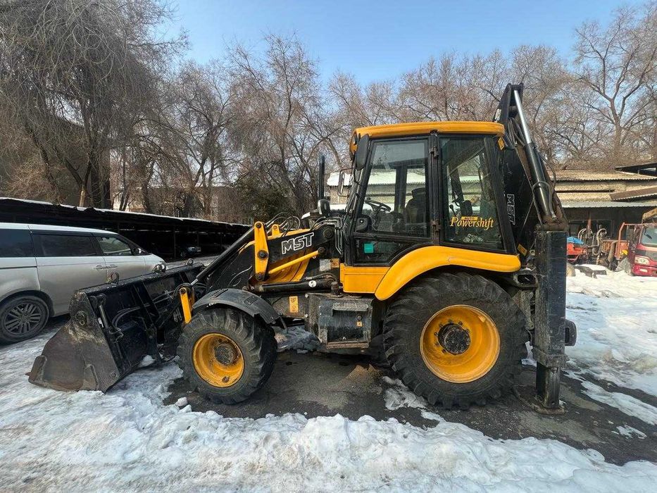 Экскаватор погрузчик