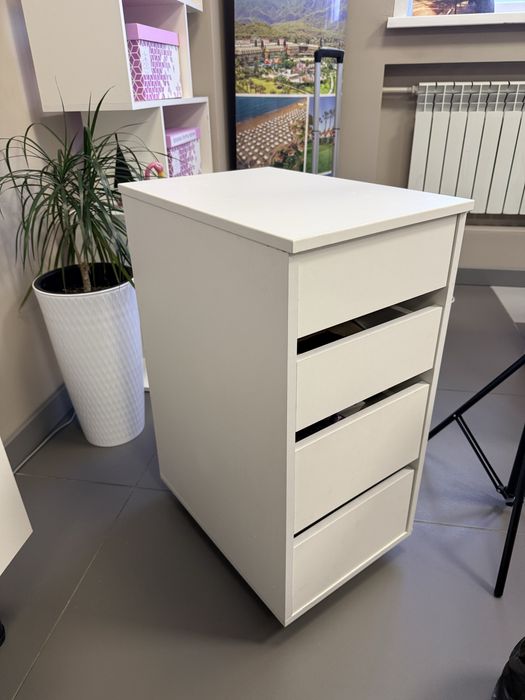 Продам мебель в офис или дом