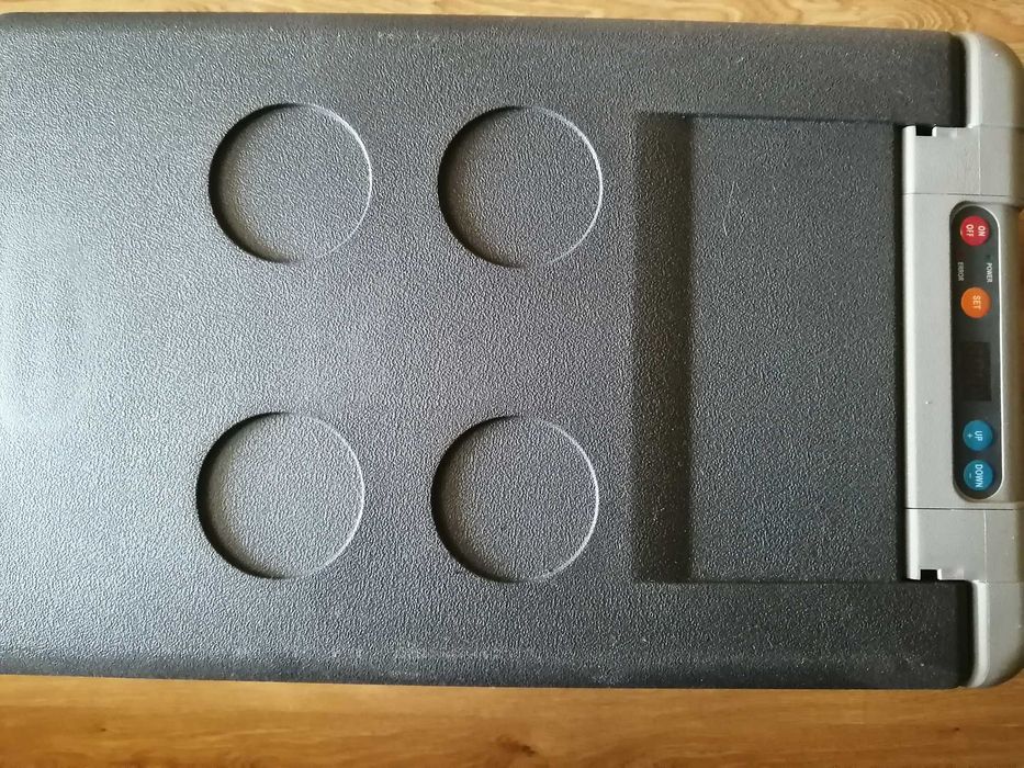 Автомобильный холодильник