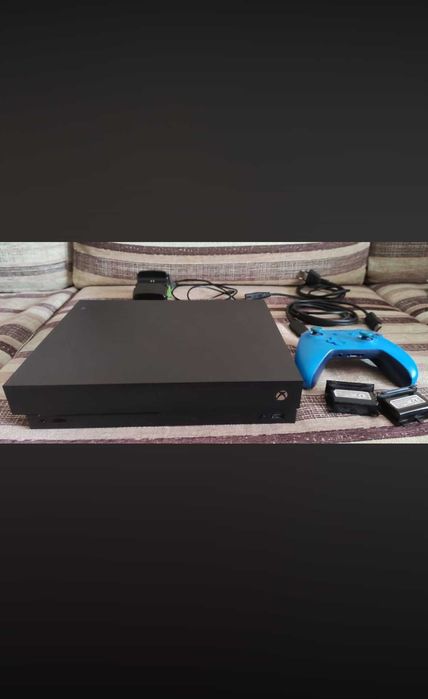 xbox one x конзола