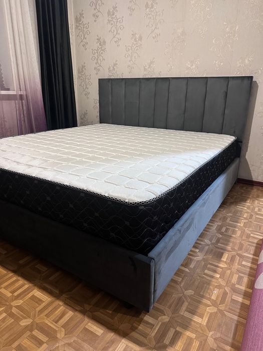 Кровать двухспальная