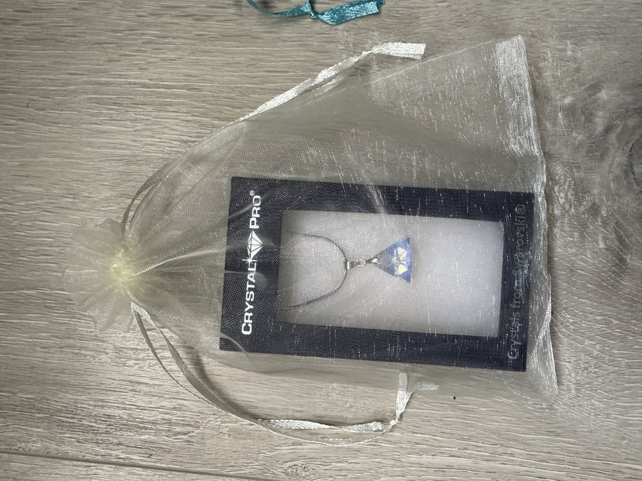 Ново Колие с камък