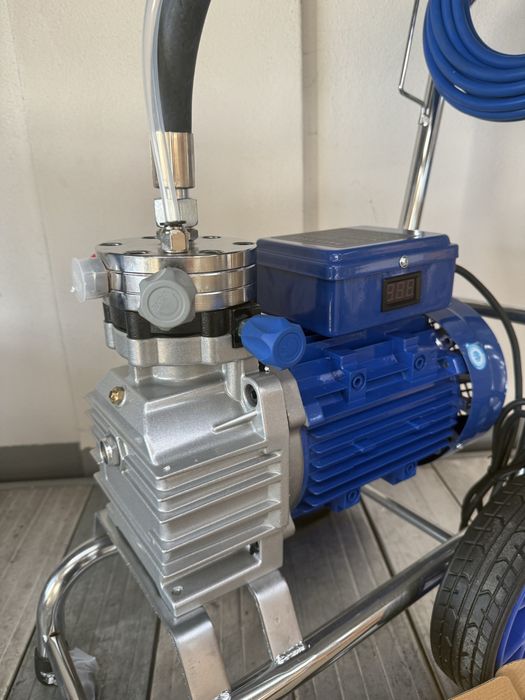 Pompa vopsit zugravit varuit airless 220v 4,9kw pistol furtun diuza