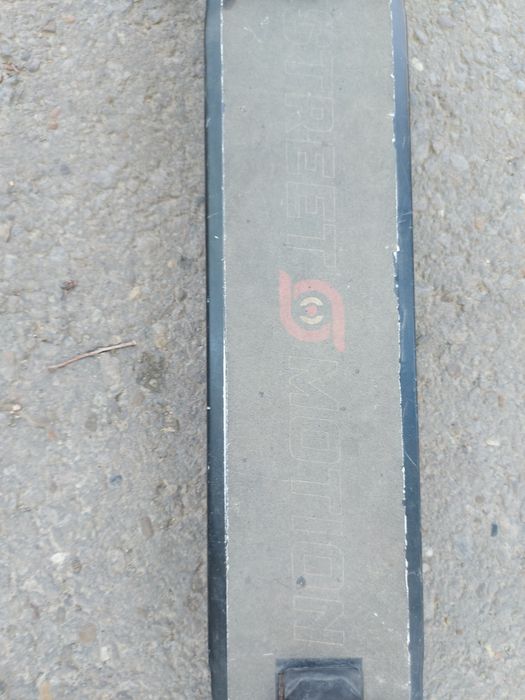 Trotinieta electrica in stare perfecta
