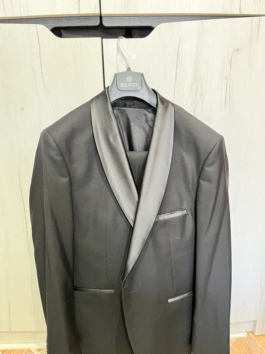 2 костюма классических