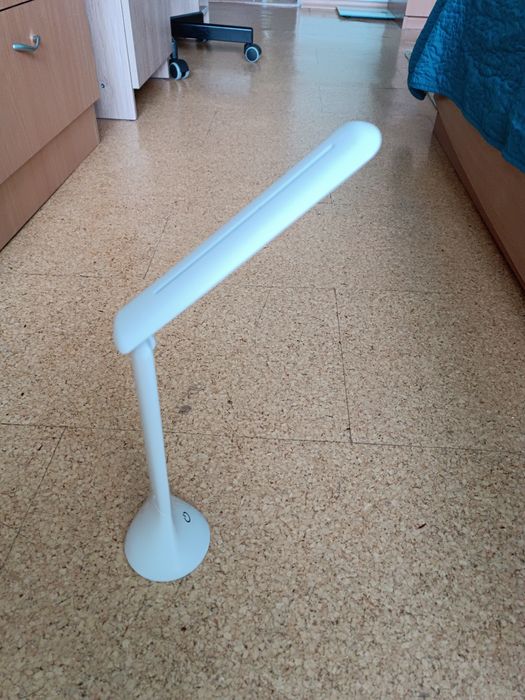 Led настолна лампа