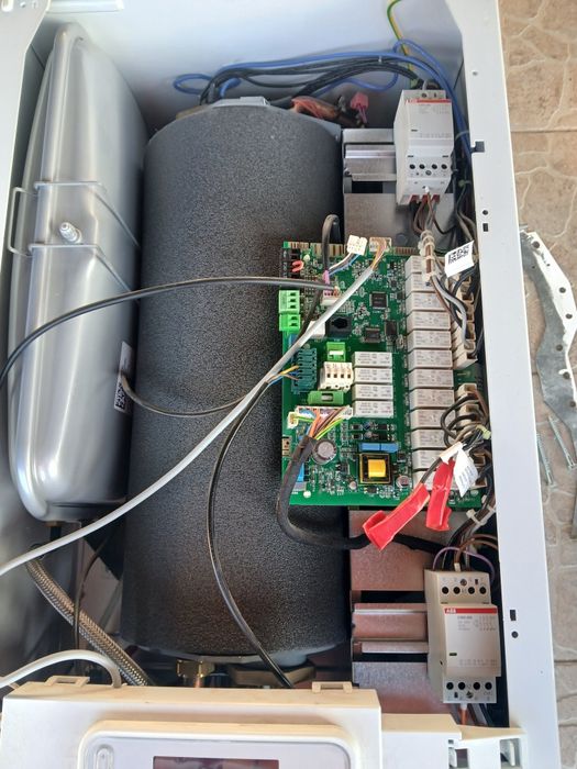 Centrala electrică Protherm  Ray 28 Ke