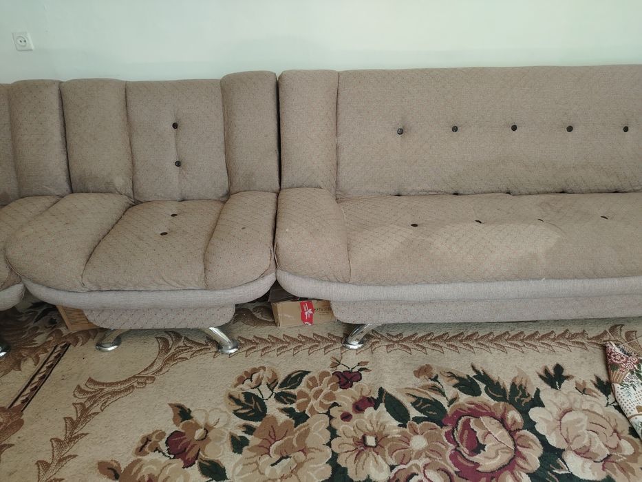 Уголок гостинный