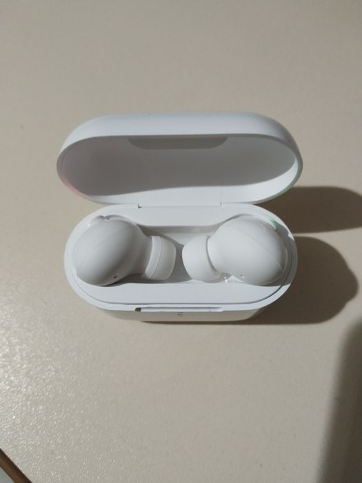 Продам  наушники