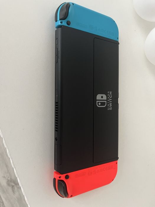 Нинтенда свитч олед