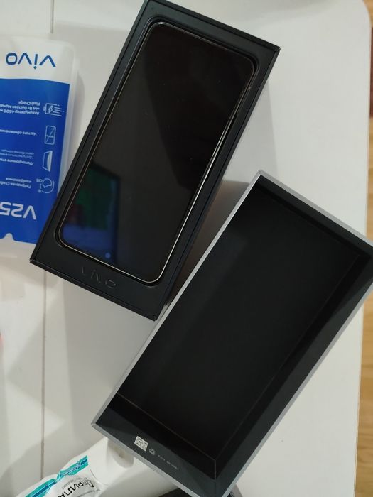 Vivo V 25 e в отличном состоянии