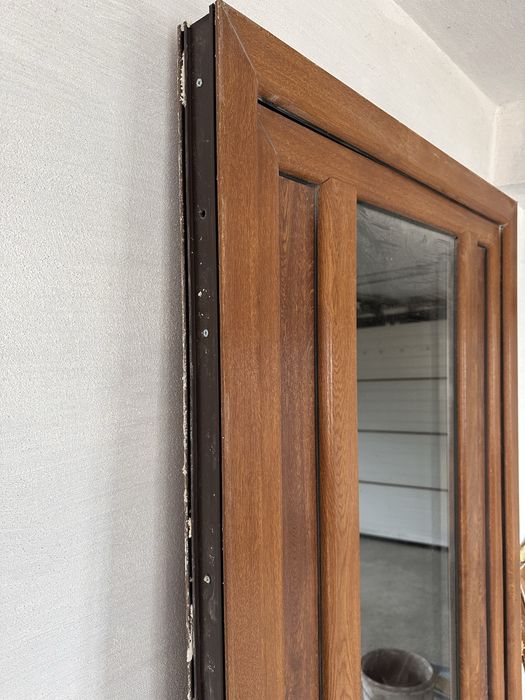 Vând ușă second de termopan, profil 60mm