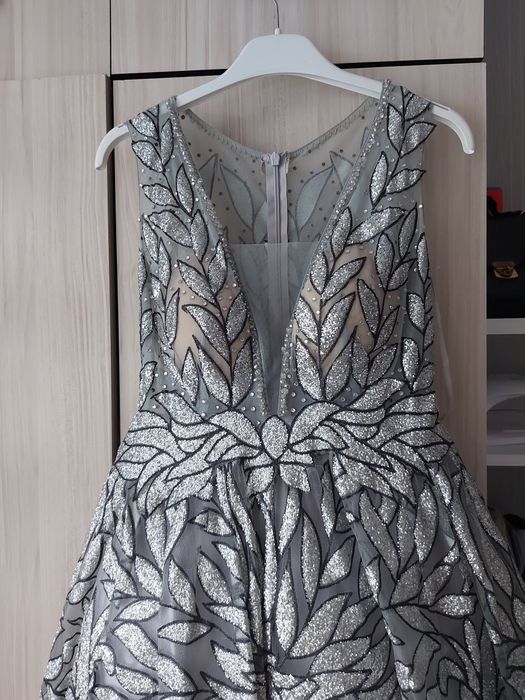 Официална бална рокля