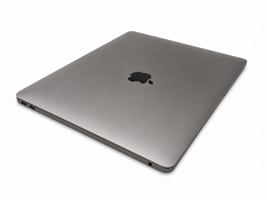 MacBook Air 13.3” 2018 – i5, 8GB RAM, 128GB SSD Unirea • OLX.ro