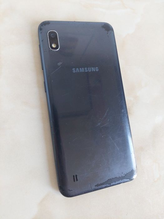 Vând Samsung Galaxy A10, perfect funcțional, probleme la ecran //poze
