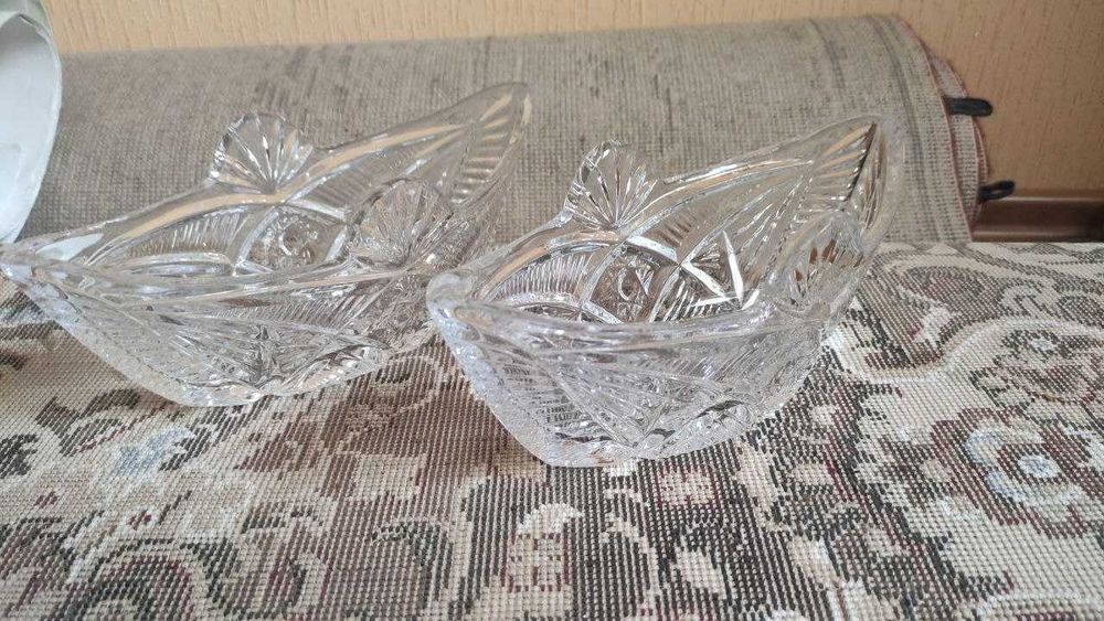 Хрустальная ваза «Лодочка» — изящная и эффектная