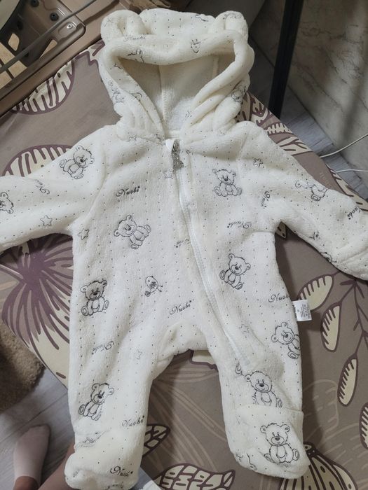 Продам детские вещи