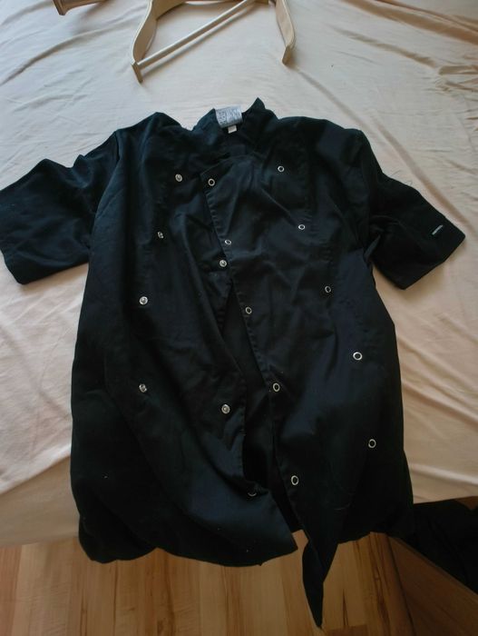 4 броя куртки за готвачи много запазени