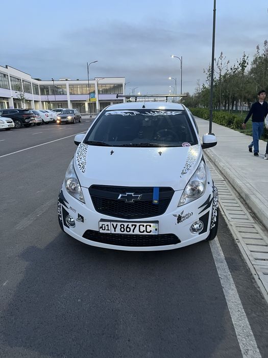 Продам спарк 2012