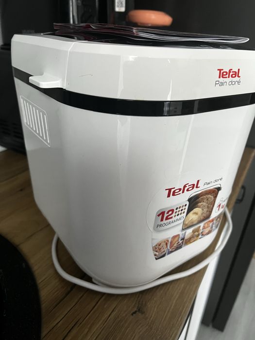 Masina de facut/copt paine TEFAL Pain Dore 12 programe