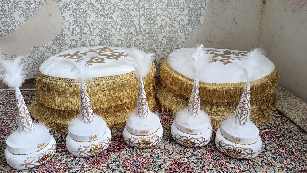 Шымылдык тапсырыспен