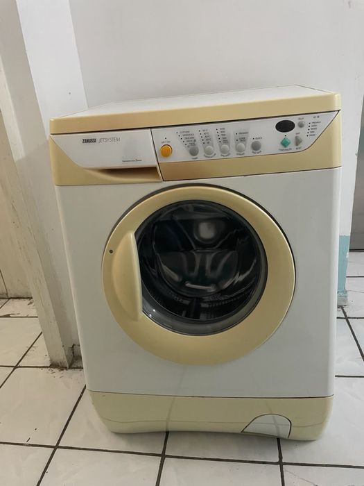 Отдам бесплатно стиральную машину