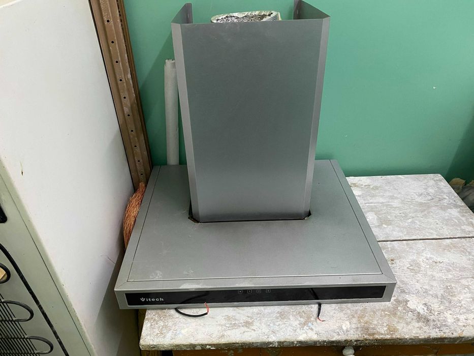 продаю вытяжку vitech