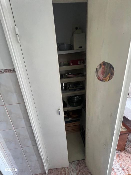 vand apartament cu 2 camere M19 pret 60.000 euro neg