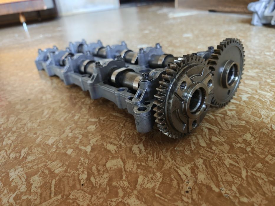 Глава с валове за BMW N47D20C 2.0d-ПРОВЕРЕНА!!